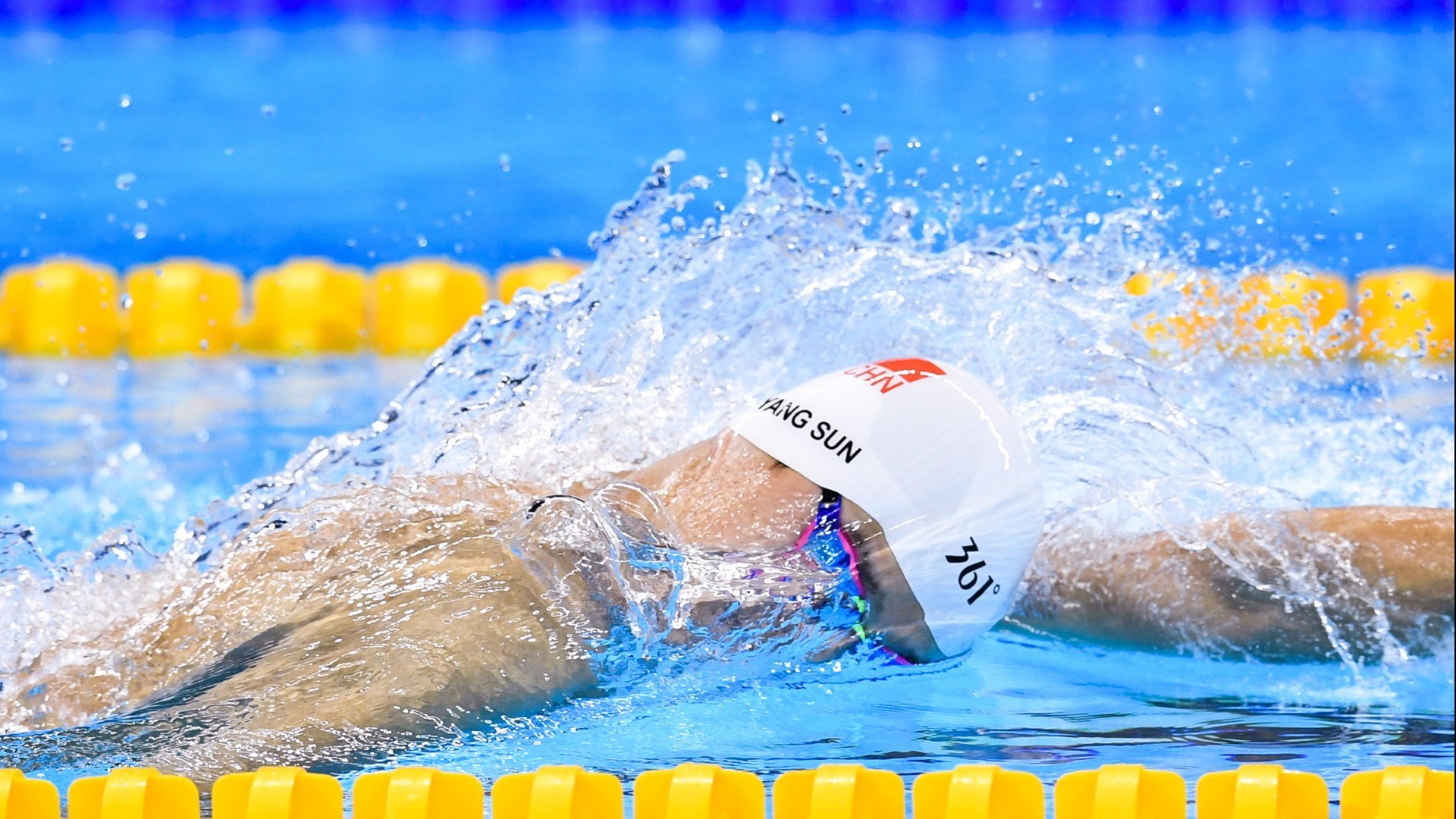 荷兰队在国际比赛中延续佳绩，晋级在望